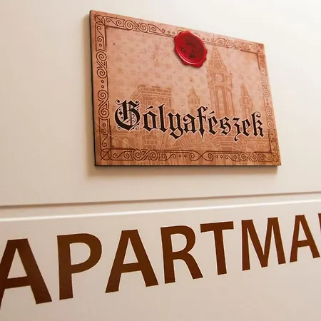 Vár-liget 3* Kisnána