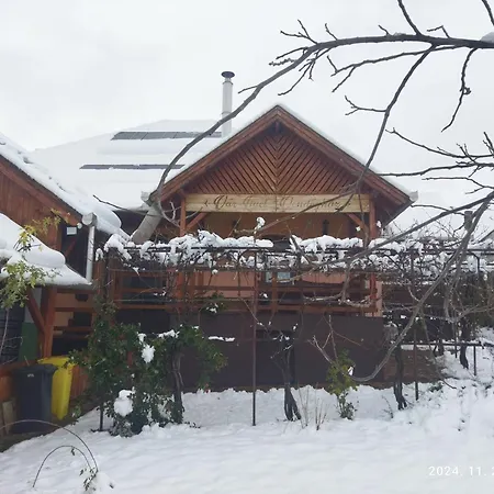 Var-liget Vendeghaz 4* Kisnána