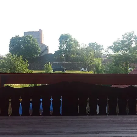 招待所 Var-liget Vendeghaz