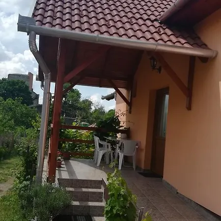 Var-liget Vendeghaz 4*