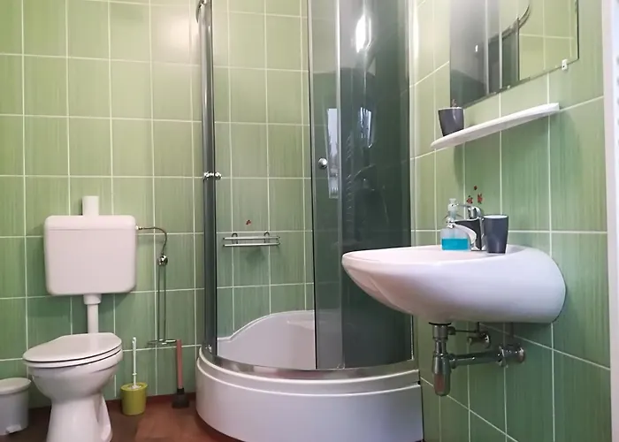Var-liget Vendeghaz Kisnána