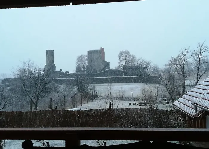 Var-liget Vendeghaz Kisnána